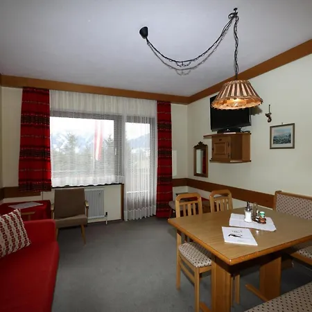 Hermann, Apartmán *
